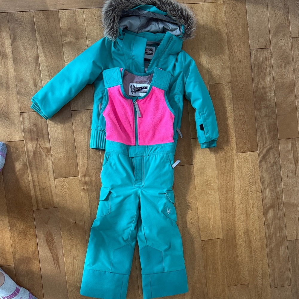 Spyder Teal and Pink Kids' Snowsuit/ ski suit with Fur Hood